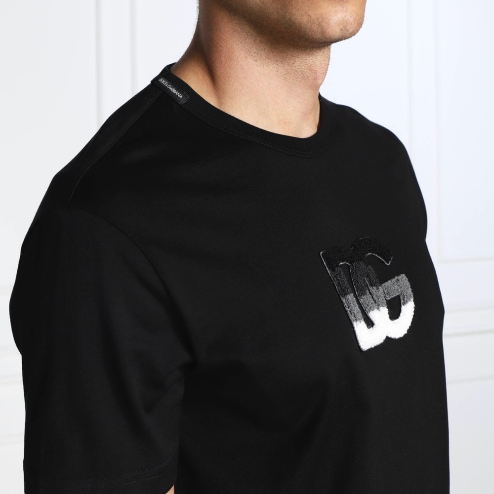 Dolce & Gabbana Men Front Logo Tshirt Size (50) L Slim